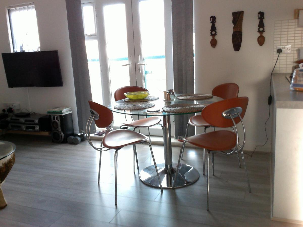 Two Bedroom London Luxury Apartment Εξωτερικό φωτογραφία