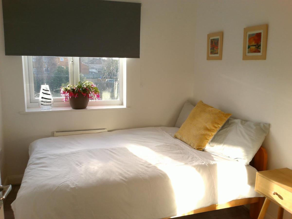 Two Bedroom London Luxury Apartment Εξωτερικό φωτογραφία